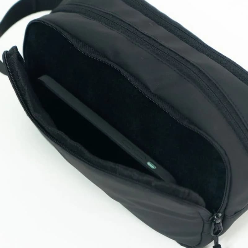 Markicabs - Phyra Techpack Organizer Pouch - Black tampak 6