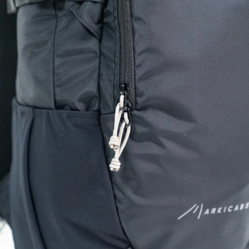 Markicabs - Lotse Backpack 27L - Daypack Black tampak 9
